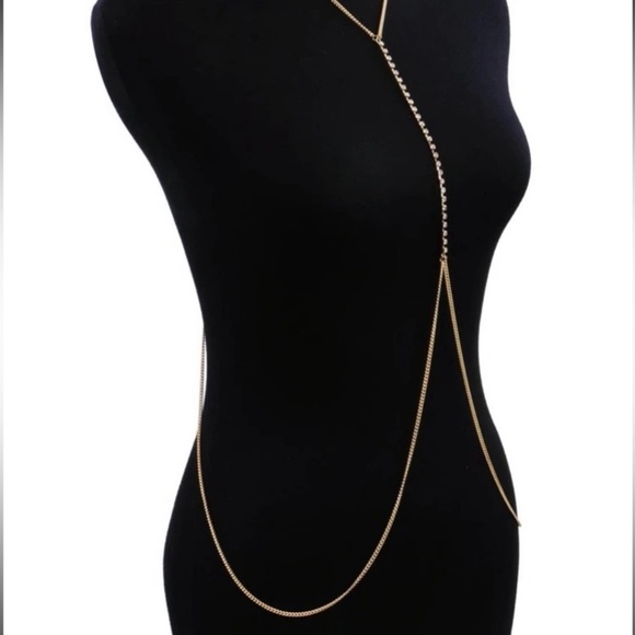 ⭐️ NEW - Rhinestone & Gold Body Chain - Picture 4 of 8